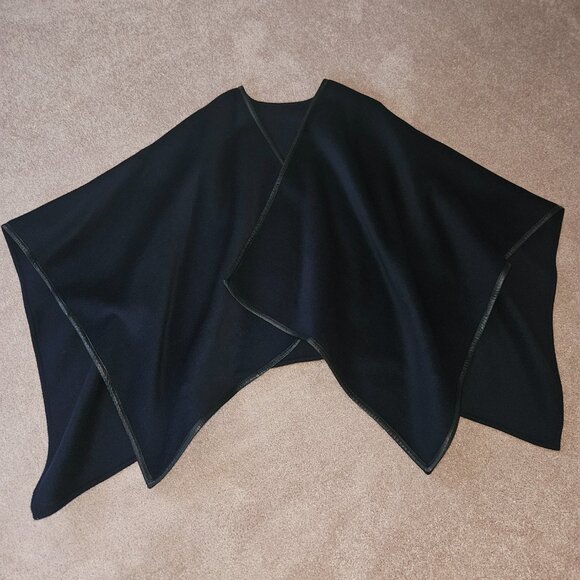 **SALE**Navy Blue Wool/Wool Blend Poncho/Cape with Leather Trim - Picture 1 of 7